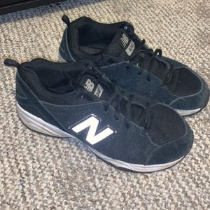 New Balance 624 sneakers